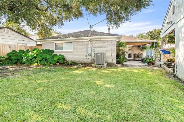 $2,300 | 2157 Leslie Street, Gretna, LA 70056