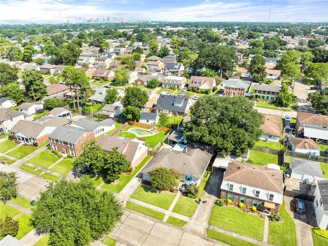 $2,300 | 2157 Leslie Street, Gretna, LA 70056