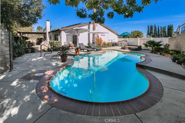 $969,000 | 832 West Ballina Court, Newbury Park, CA 91320