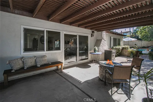 $969,000 | 832 West Ballina Court, Newbury Park, CA 91320