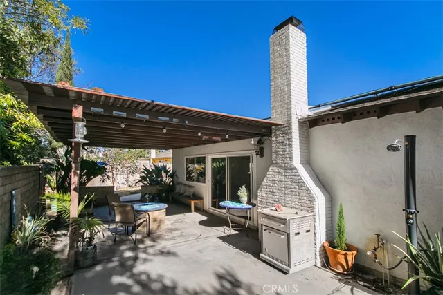 $969,000 | 832 West Ballina Court, Newbury Park, CA 91320