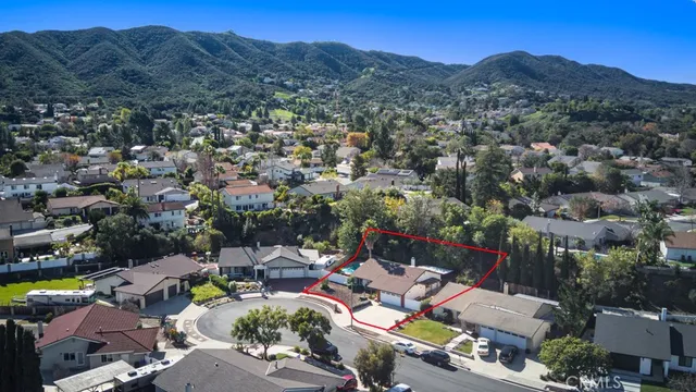 $969,000 | 832 West Ballina Court, Newbury Park, CA 91320