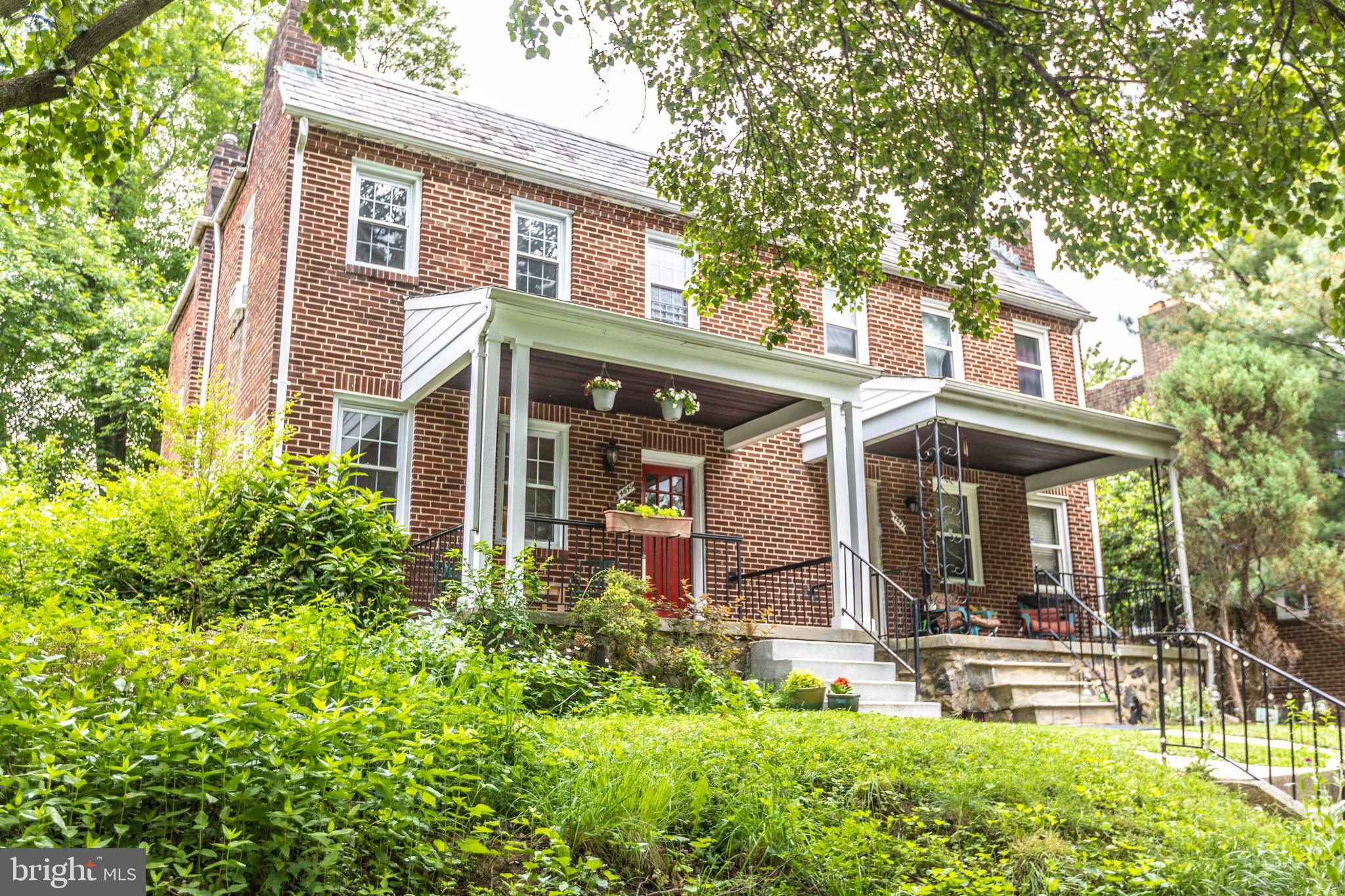 4649 Harcourt Road Baltimore, MD 21214 - Photo 1 of 28 Charming front of home!