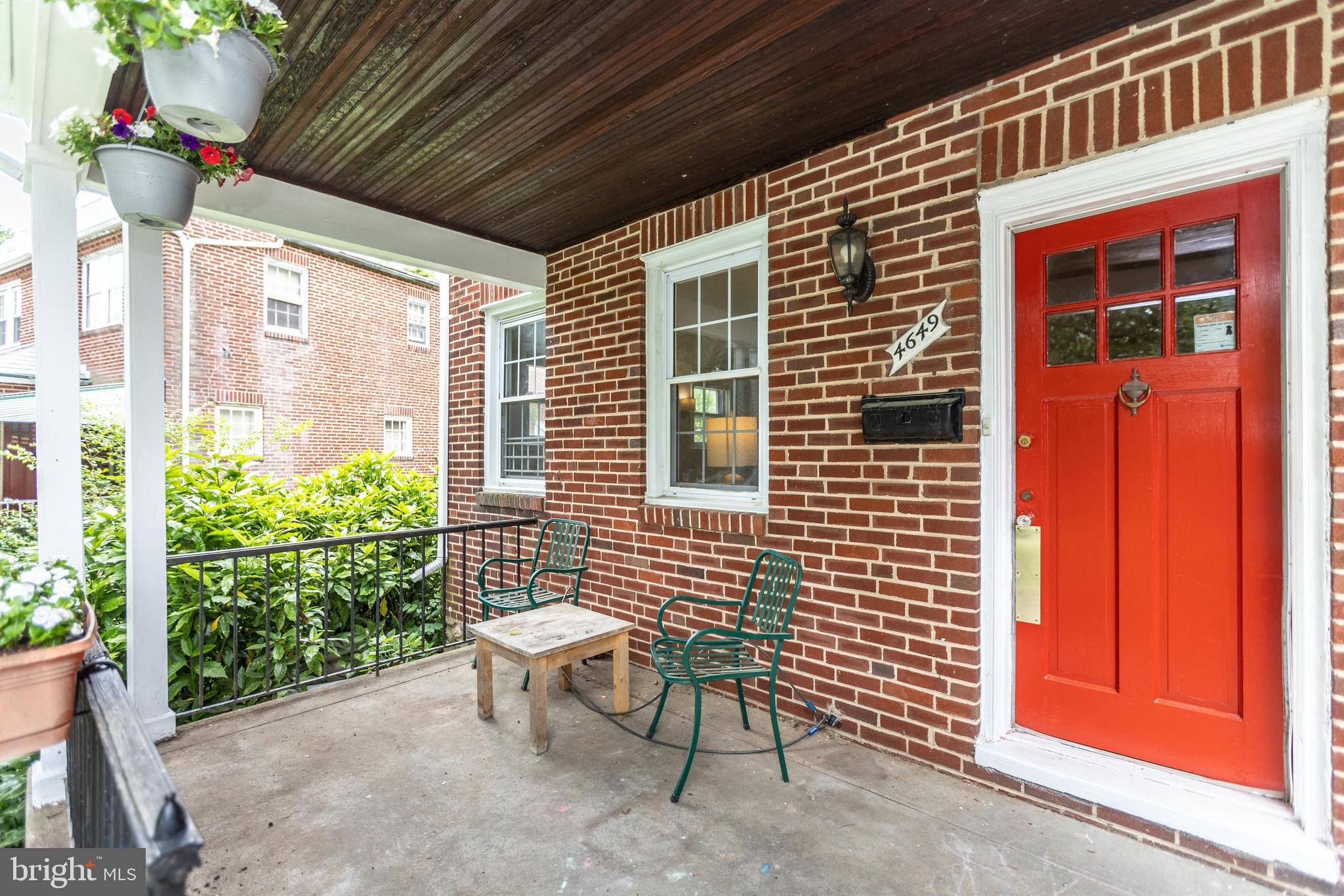 4649 Harcourt Road Baltimore, MD 21214 - Photo 2 of 28 Front porch