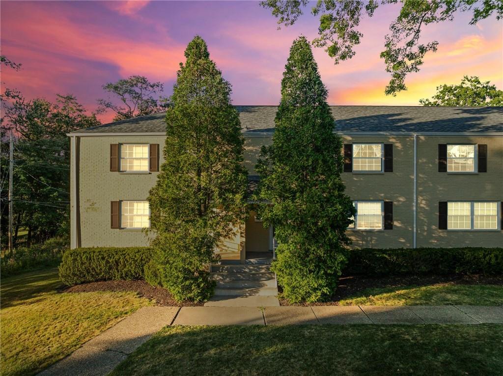 108 Raleigh Court Pittsburgh, PA 15237 - Photo 1 of 40 Welcome home to 108 Raleigh!