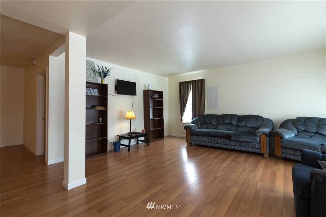 39 3rd Street Touchet, WA 99360 - Photo 2 of 20 Gallery Image 2