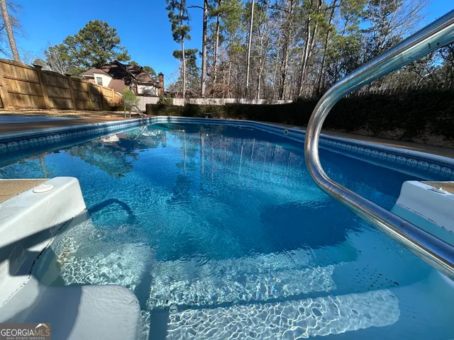 $665,000 | 114 Red Oak Trail, LaGrange, GA 30240