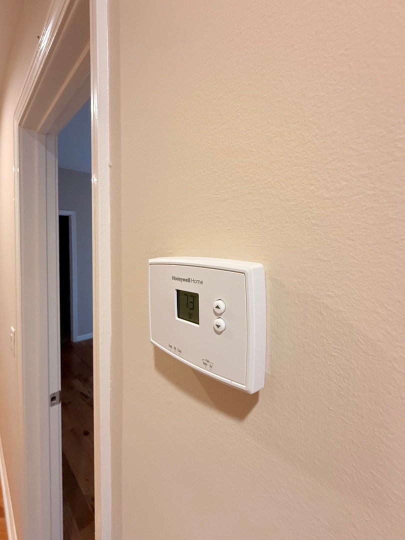 1534 East Marquette Road Chicago, IL 60637 - Photo 23 of 23 a view of an empty room