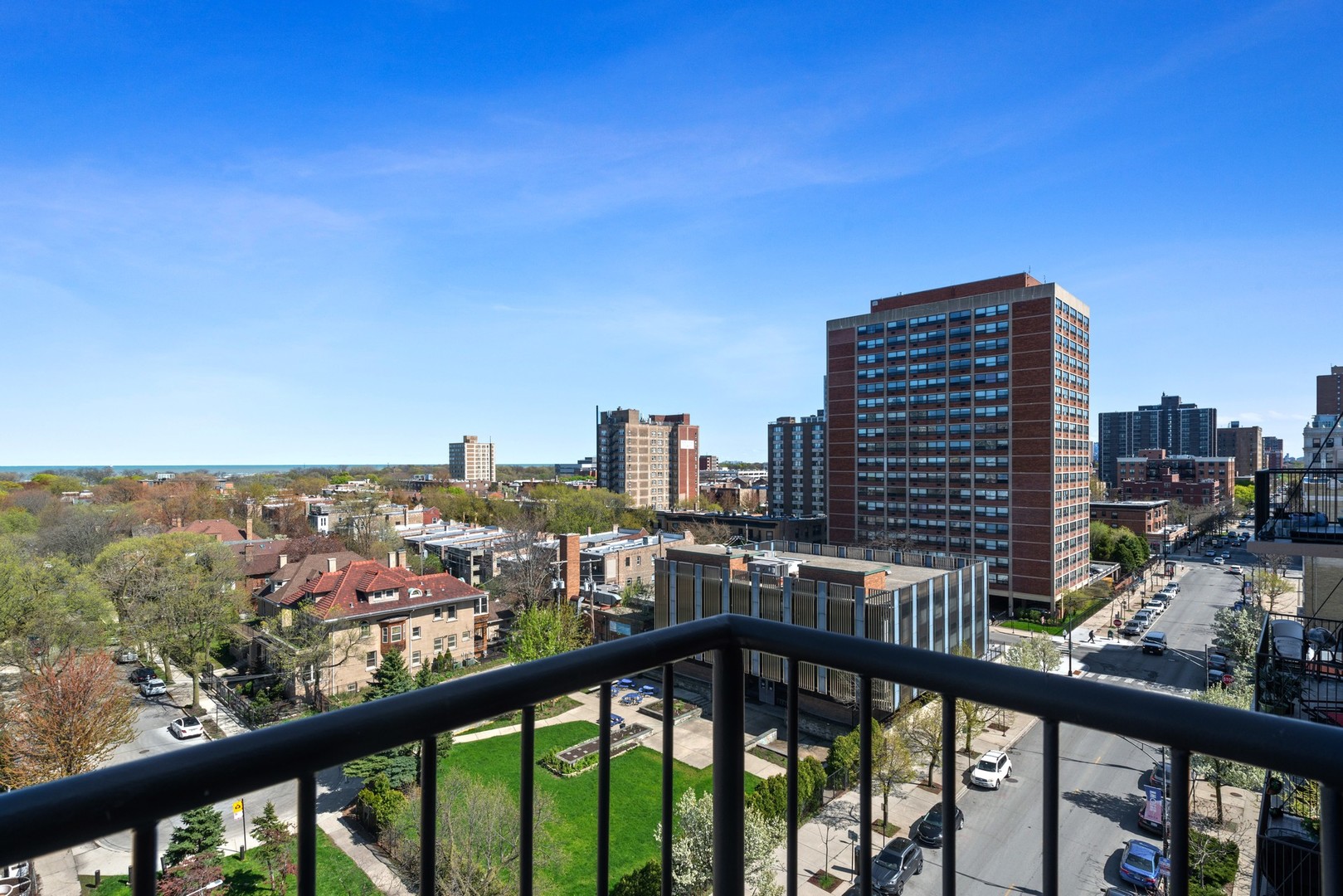4848 North Sheridan Road, Unit 809 Chicago, IL 60640 - Photo 20 of 45 a view of a city skyline from a balcony