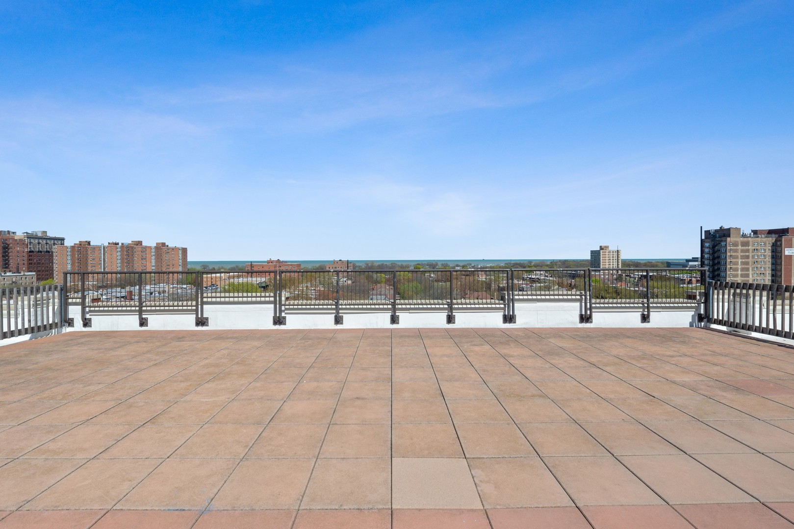 4848 North Sheridan Road, Unit 809 Chicago, IL 60640 - Photo 26 of 45 a view of an outdoor space