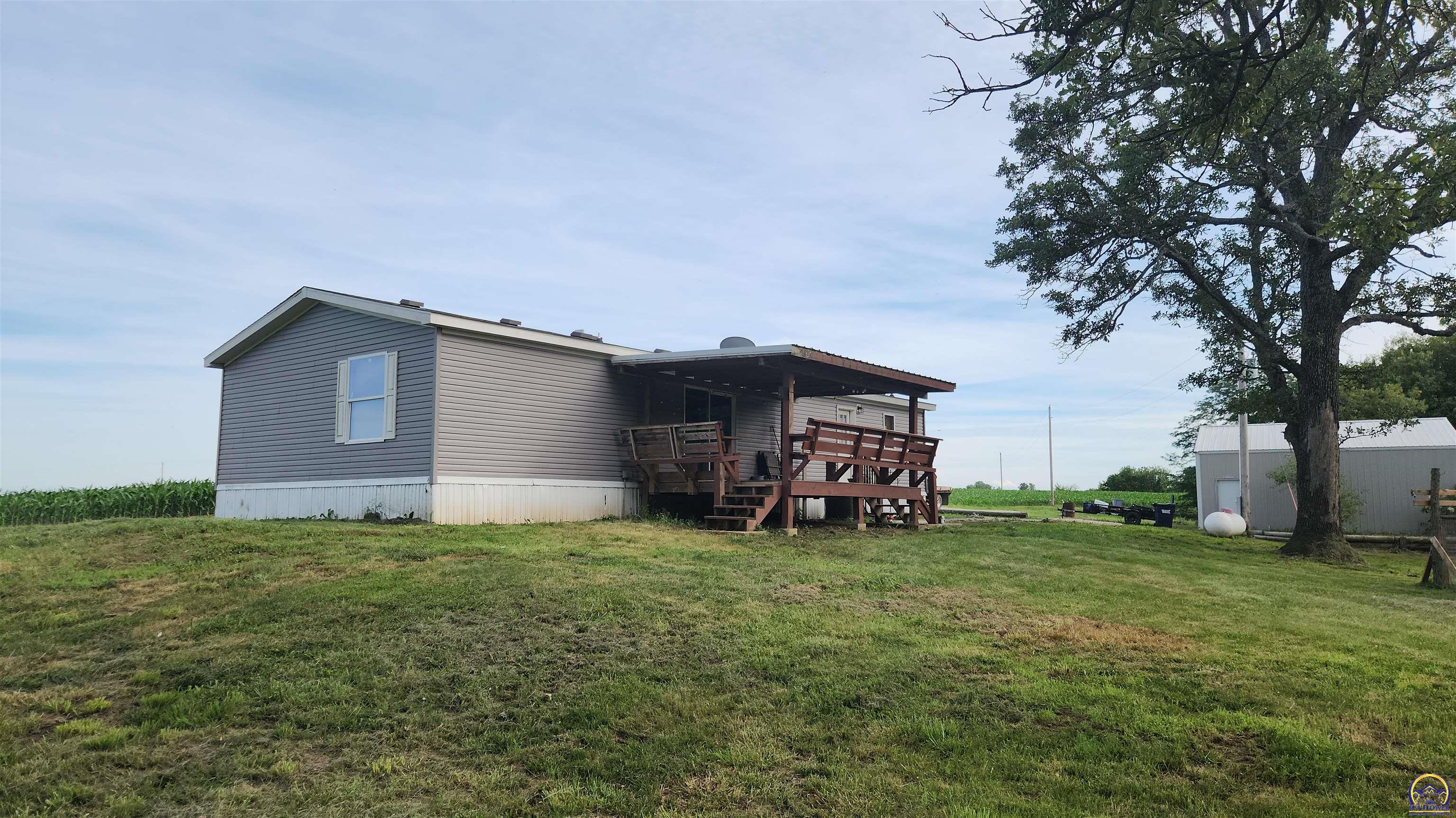 1615 318th Road Horton, KS 66439 - Photo 7 of 35