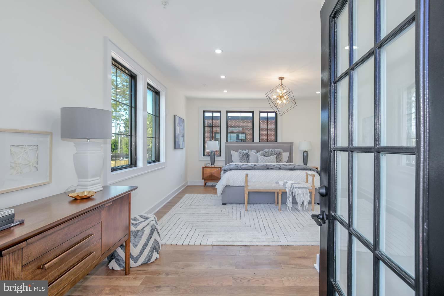 1680 Ebenezer Court Washington, DC 20003 - Photo 16 of 39