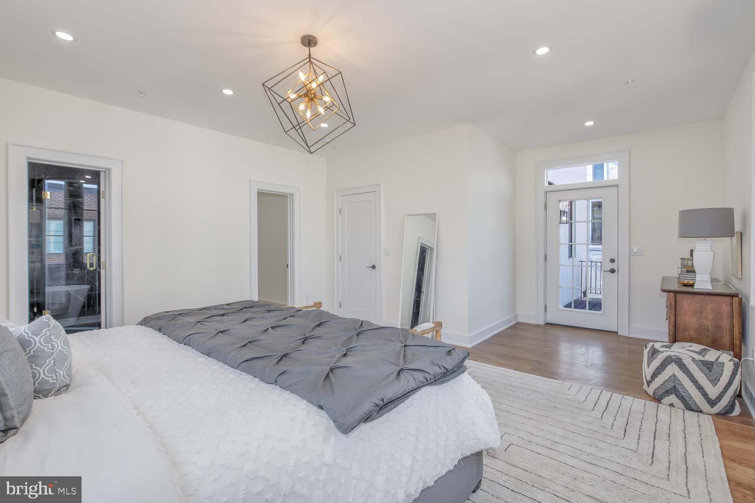 1680 Ebenezer Court Washington, DC 20003 - Photo 17 of 39