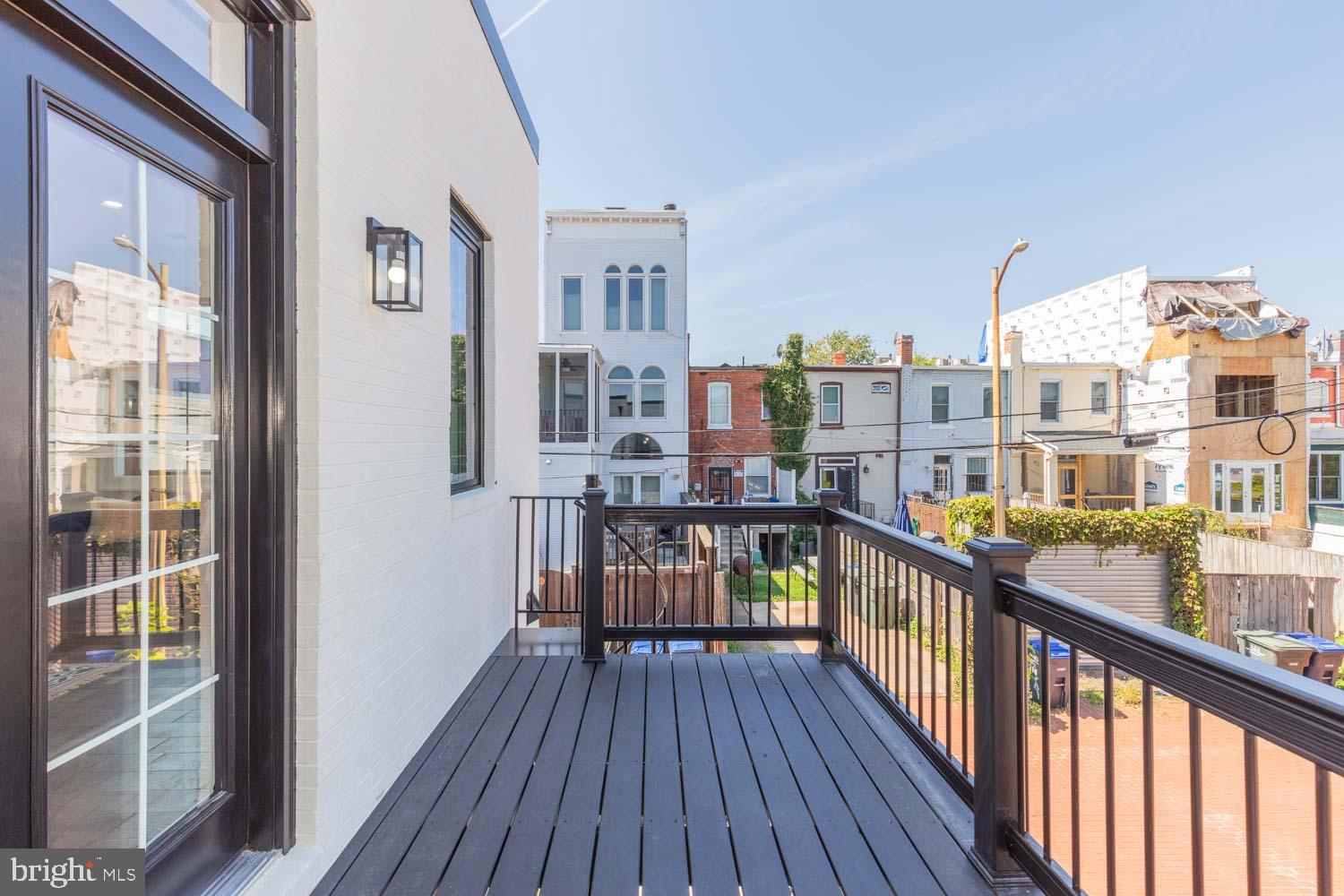 1680 Ebenezer Court Washington, DC 20003 - Photo 23 of 39