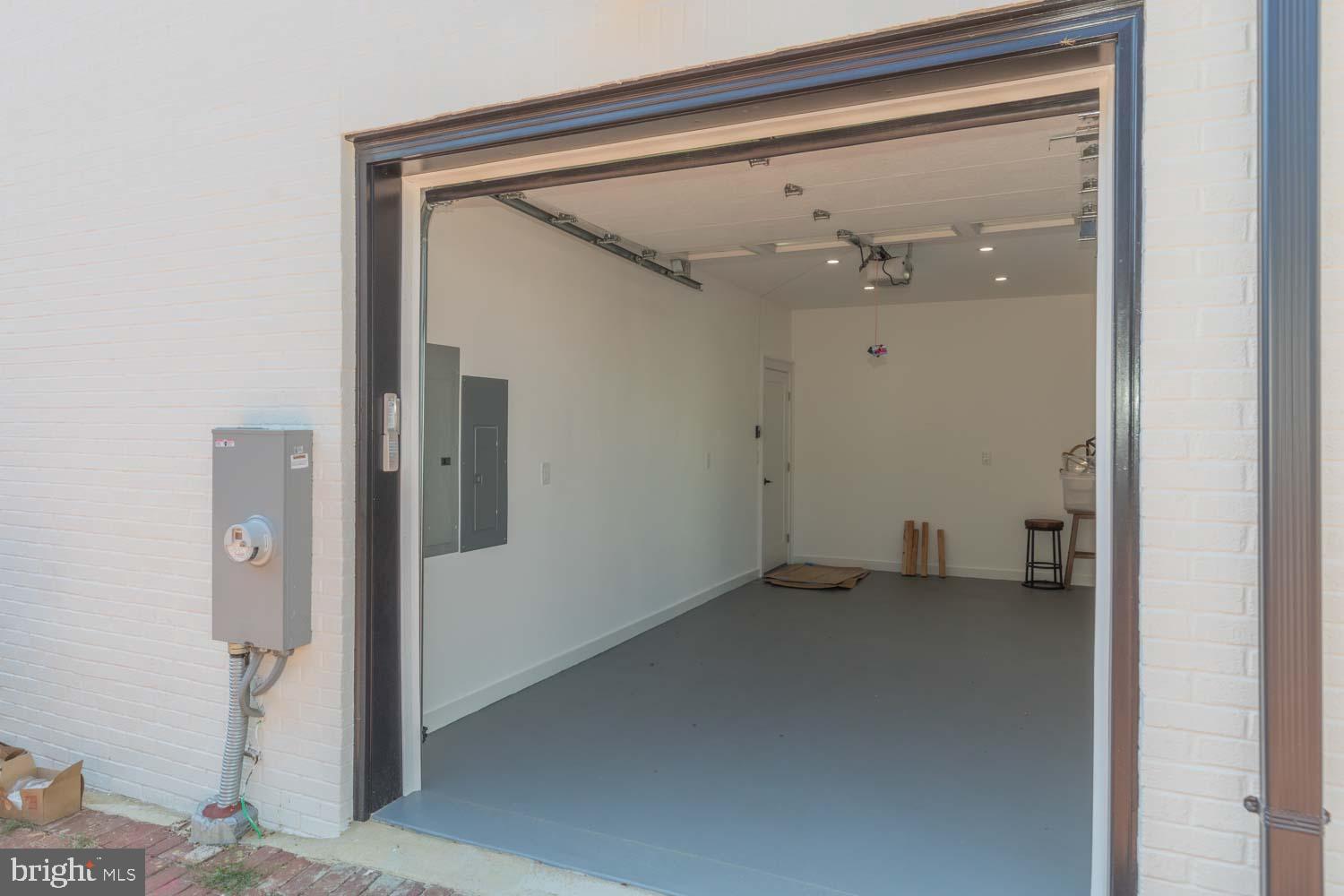 1680 Ebenezer Court Washington, DC 20003 - Photo 35 of 39