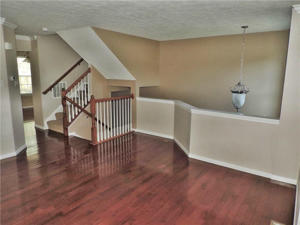 224 Maple Ridge Drive Canonsburg, PA 15317 - Photo 3 of 23 Gallery Image 3