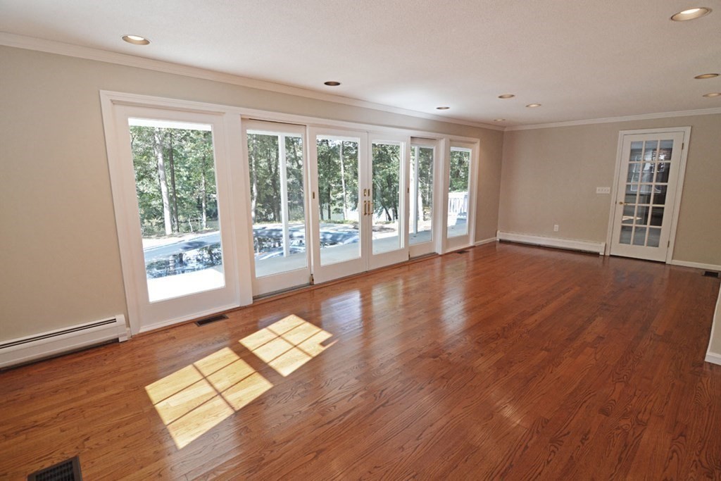 33 Pleasant View Road Wilbraham, MA 01095 - Photo 13 of 40 Gallery Image 13