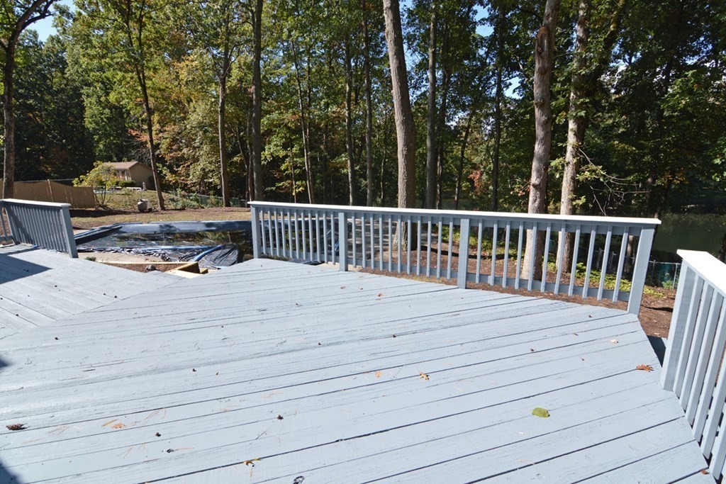 33 Pleasant View Road Wilbraham, MA 01095 - Photo 32 of 40 Gallery Image 32