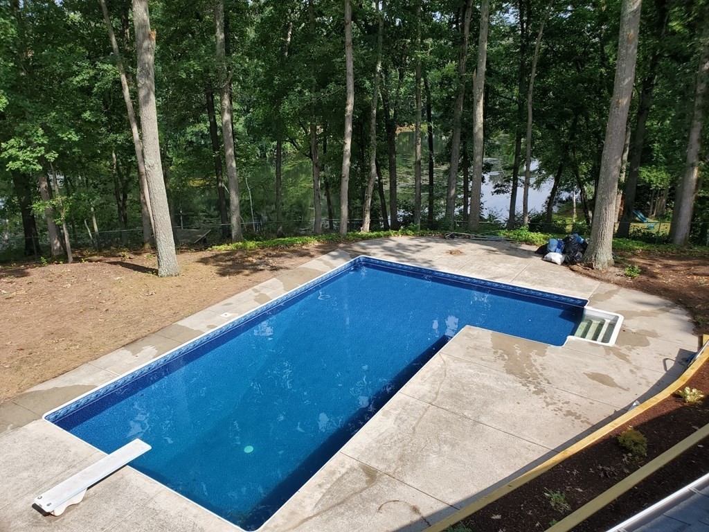 33 Pleasant View Road Wilbraham, MA 01095 - Photo 39 of 40 Gallery Image 39