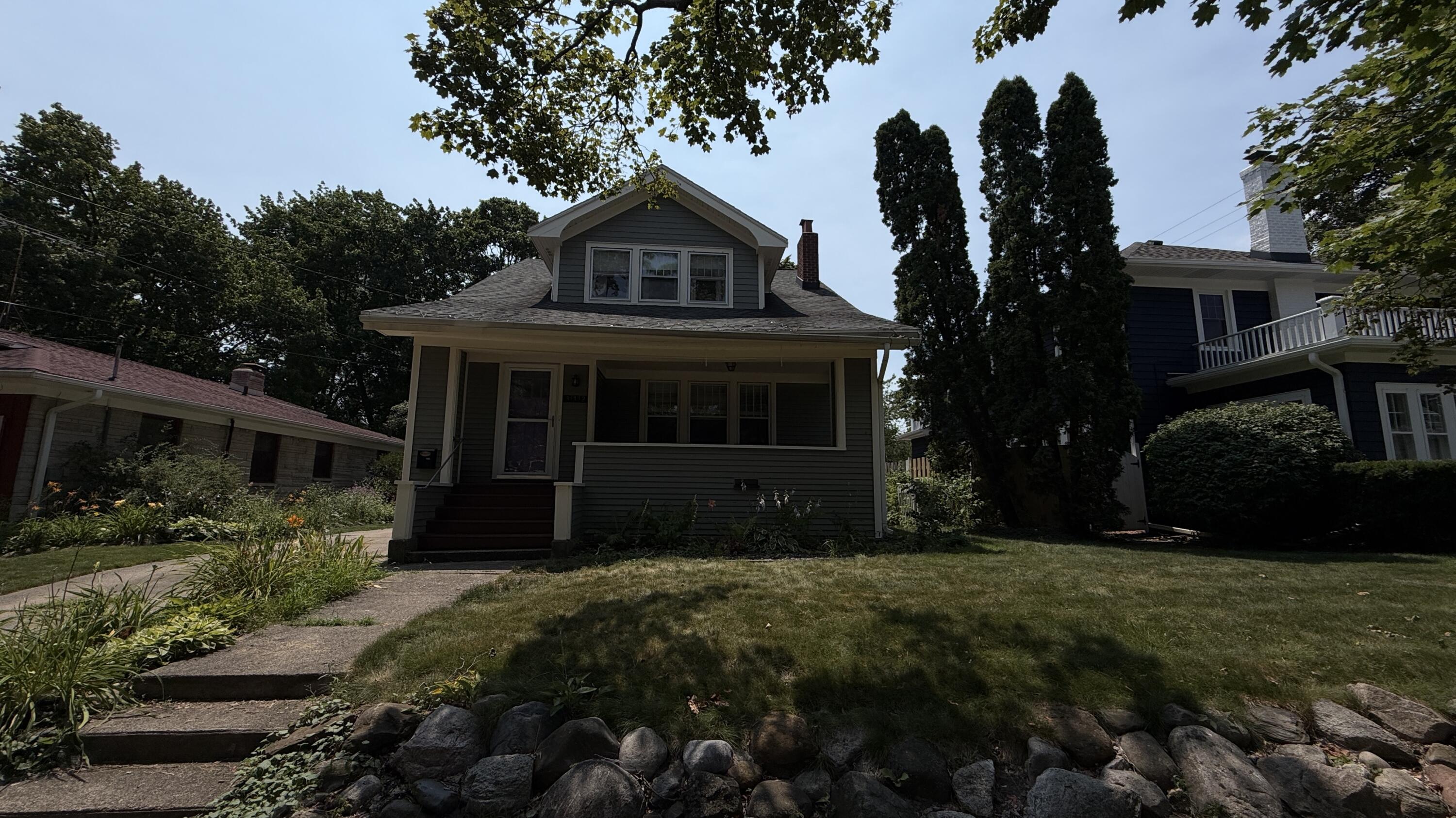 321 Inkster Avenue Kalamazoo, MI 49001 - Photo 1 of 48 Welcome Home - 321 Inkster