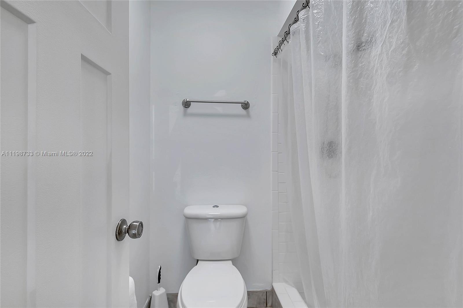 11547 Southwest 109th Road, Unit 26Z Miami, FL 33176 - Photo 14 of 46 Gallery Image 14