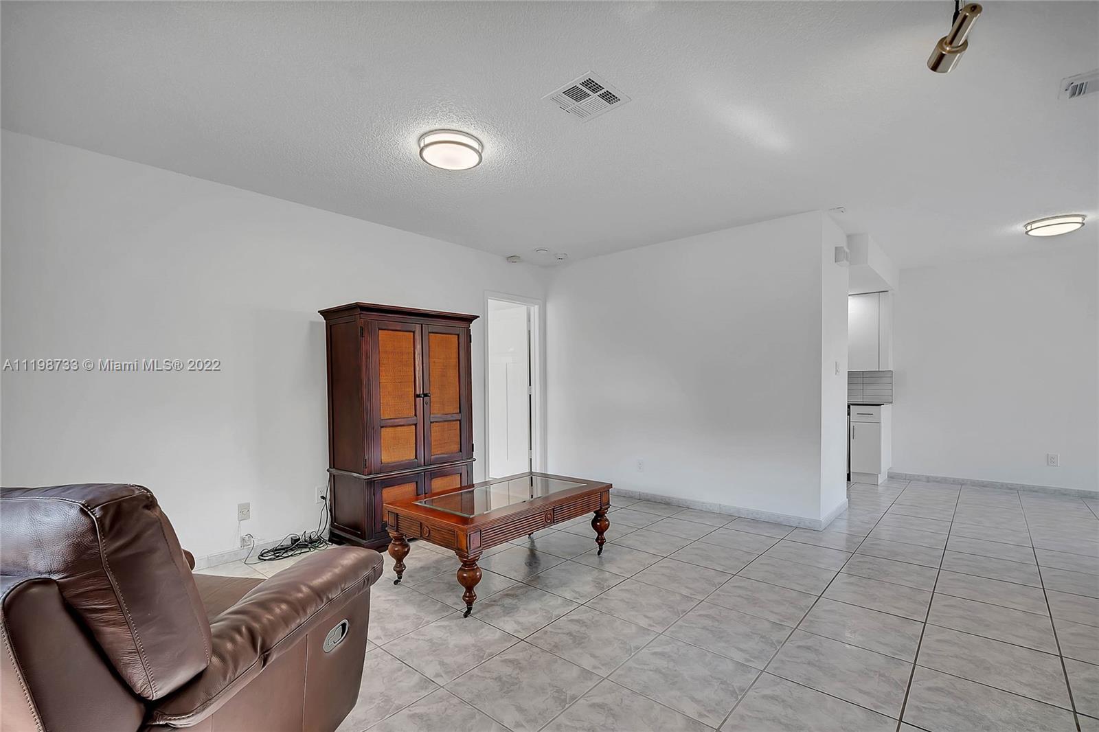 11547 Southwest 109th Road, Unit 26Z Miami, FL 33176 - Photo 2 of 46 Gallery Image 2