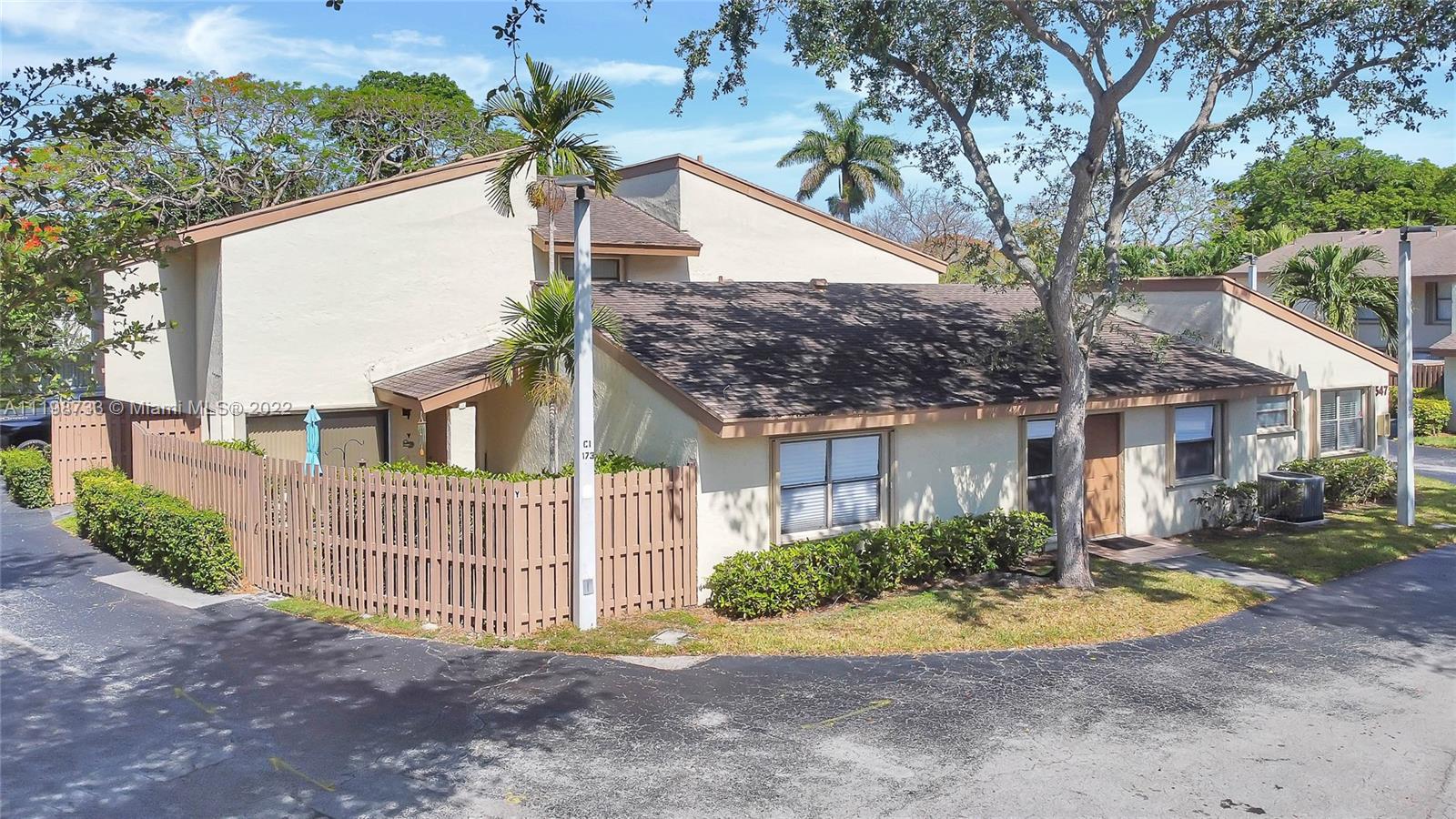 11547 Southwest 109th Road, Unit 26Z Miami, FL 33176 - Photo 26 of 46 Gallery Image 26