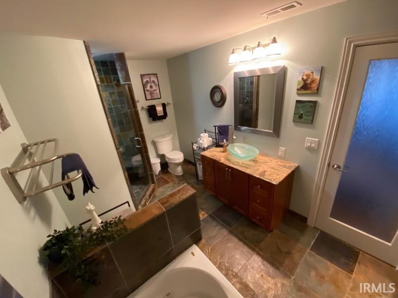 300 Main Street, Unit 3H Evansville, IN 47708 - Photo 9 of 12