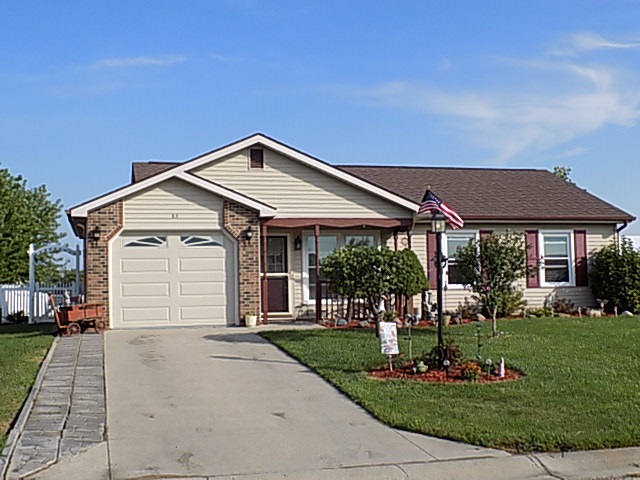 83 West Quayle Run Decatur, IN 46733 - Photo 2 of 23