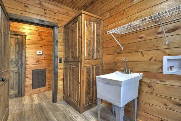 $3,300 | 250 Wolf Crk Mountain Road, Mineral Bluff, GA 30559