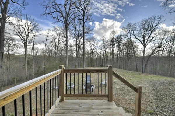 $3,300 | 250 Wolf Crk Mountain Road, Mineral Bluff, GA 30559