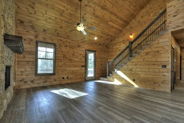 $3,300 | 250 Wolf Crk Mountain Road, Mineral Bluff, GA 30559