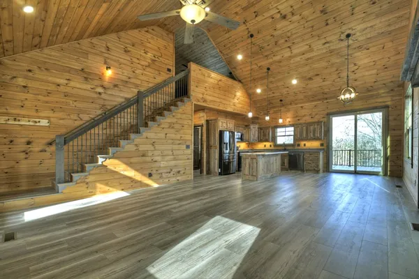 $3,300 | 250 Wolf Crk Mountain Road, Mineral Bluff, GA 30559