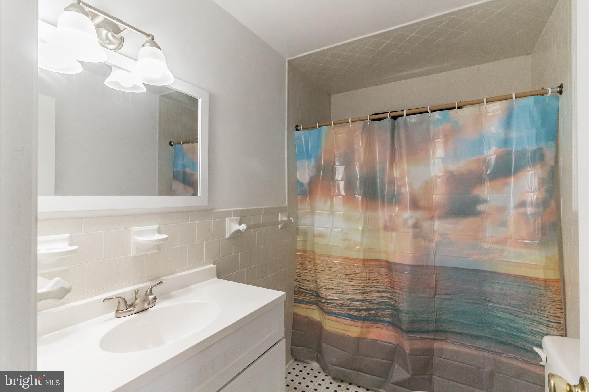 1811 Wendover Road Baltimore, MD 21234 - Photo 15 of 28 Bathroom freshly painted as well