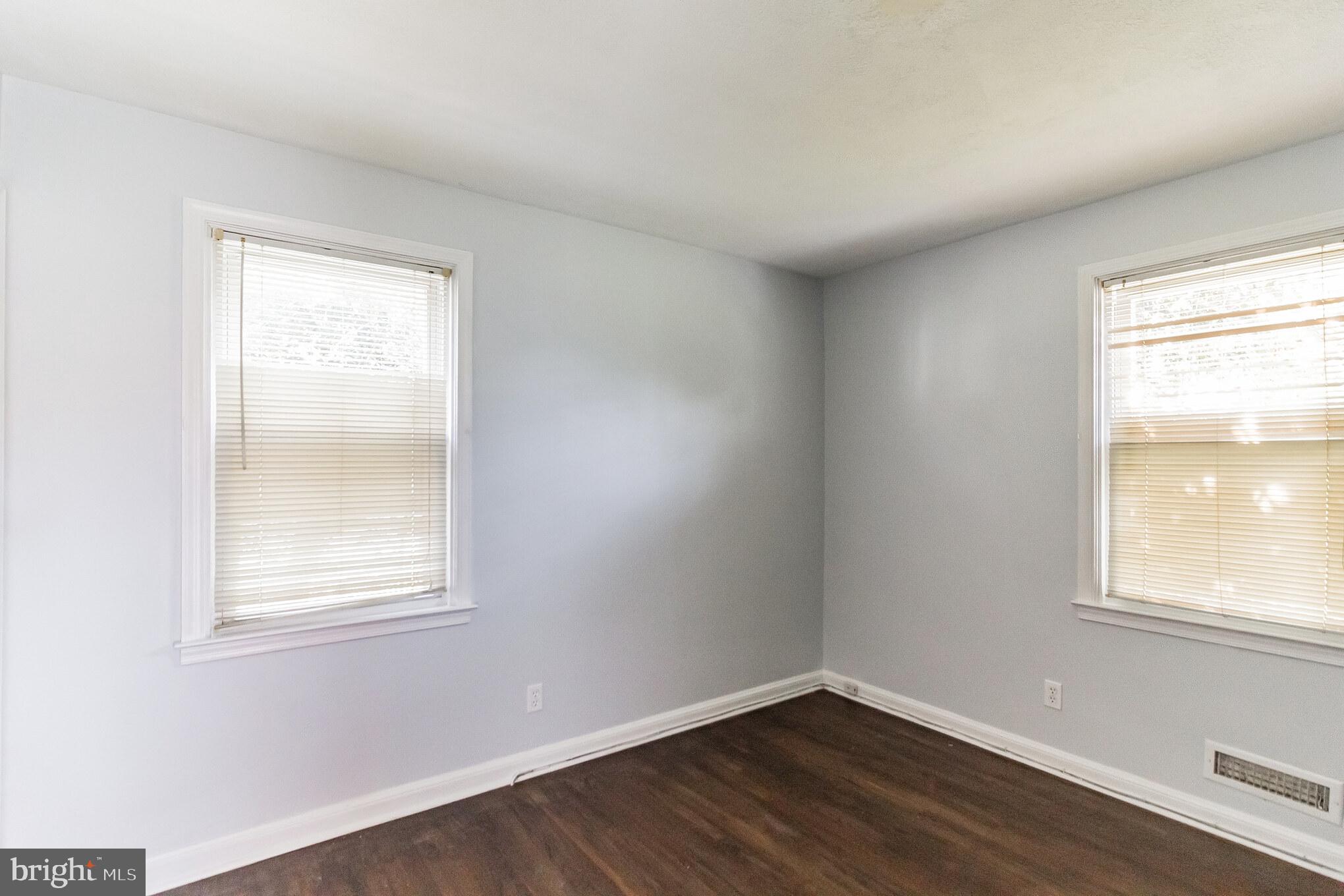 1811 Wendover Road Baltimore, MD 21234 - Photo 18 of 28