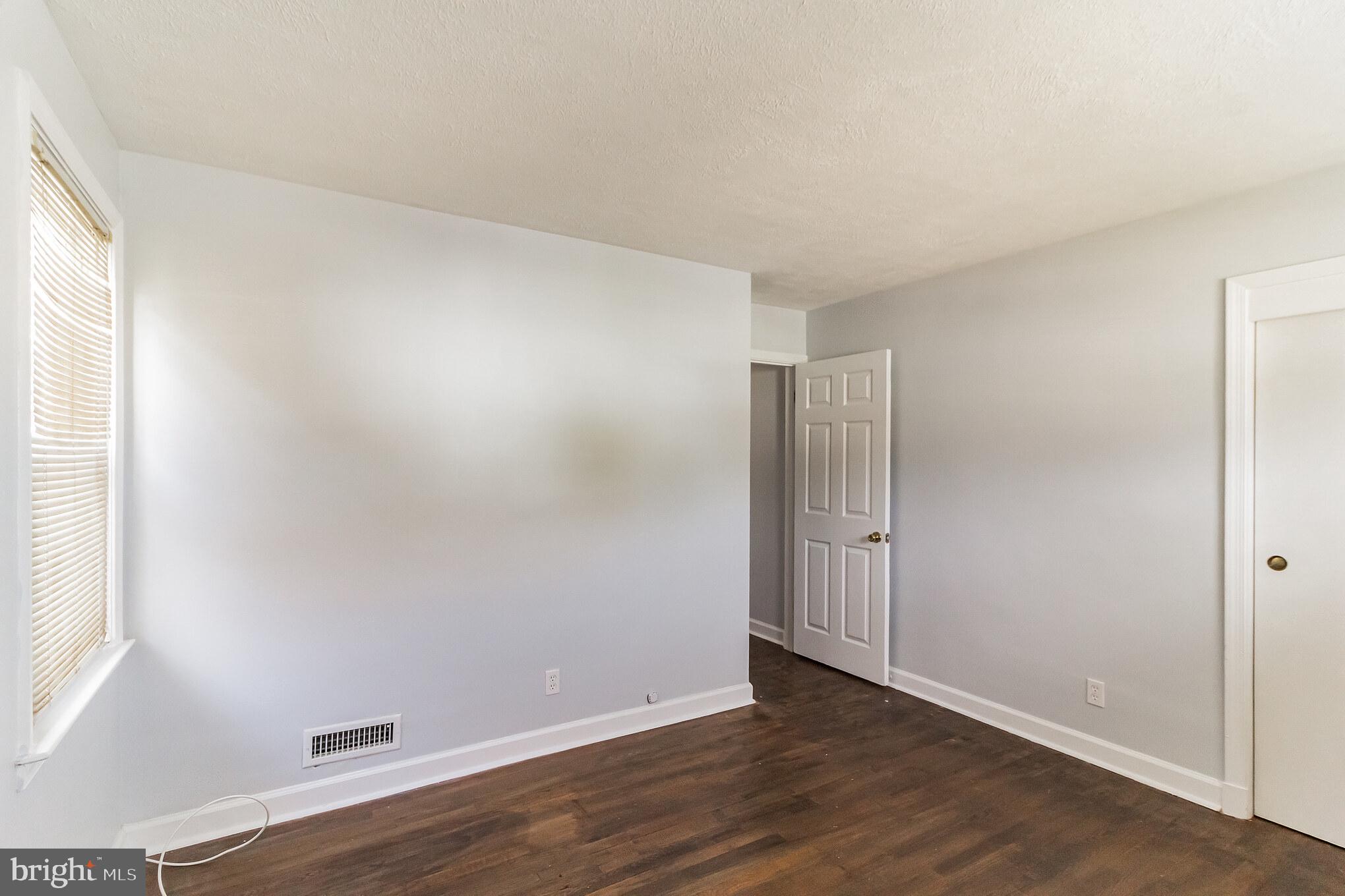 1811 Wendover Road Baltimore, MD 21234 - Photo 22 of 28
