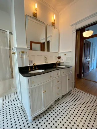 $849,000 | 928 King Street, La Crosse, WI 54601