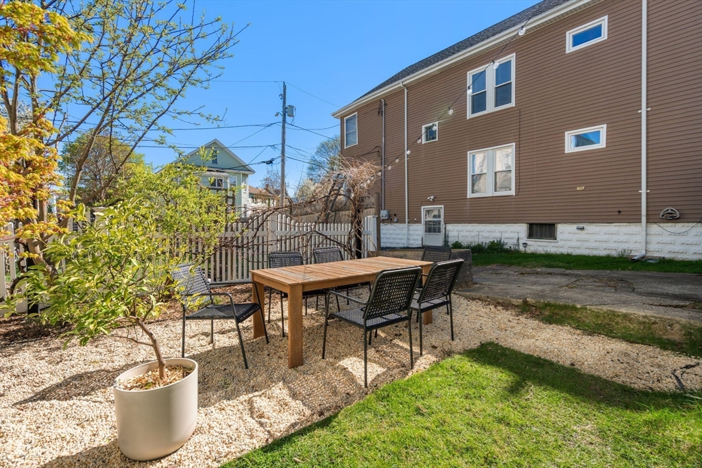 80 Gourley Road Medford, MA 02155 - Photo 26 of 36