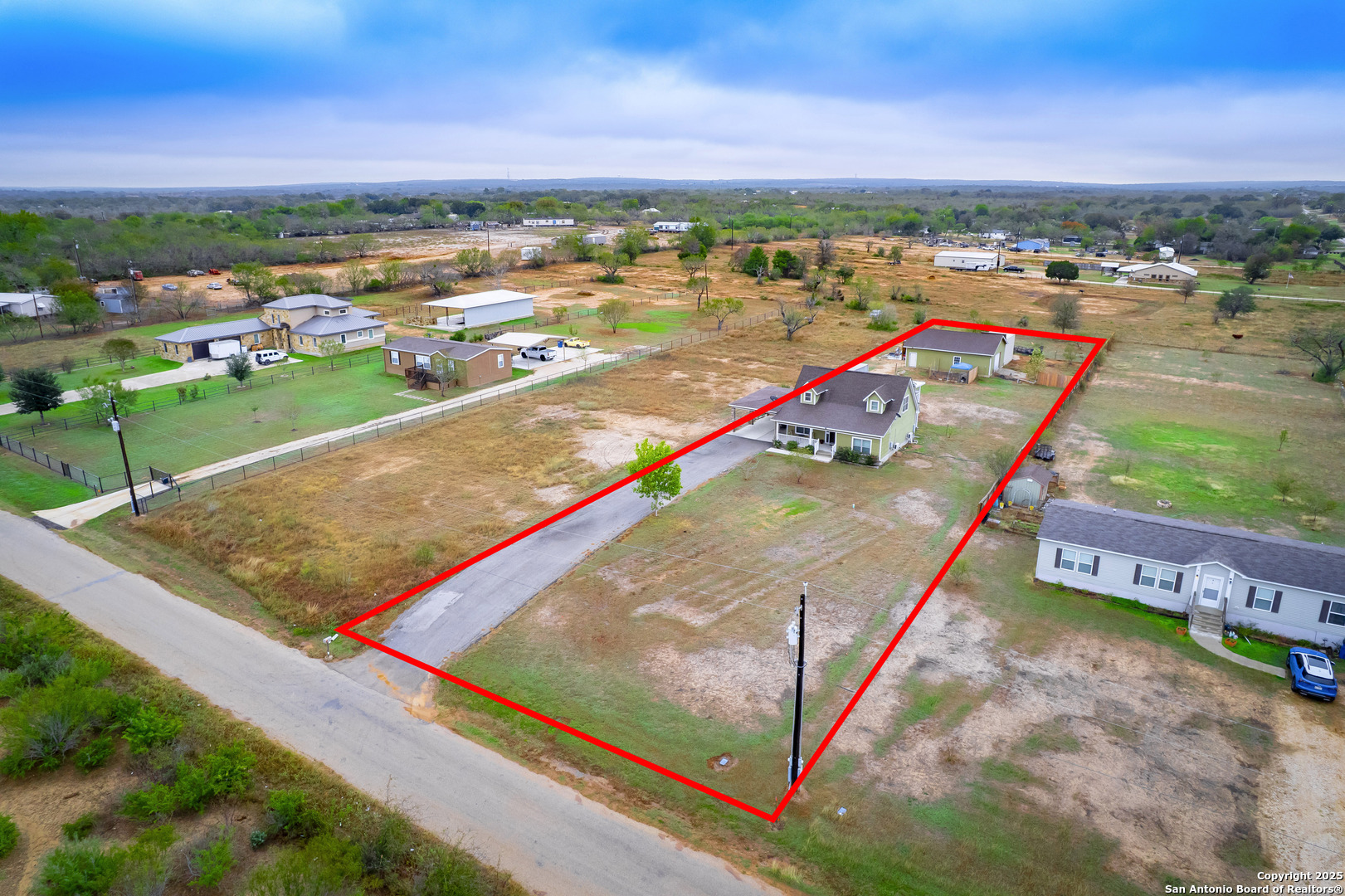 163 Buckeye Seguin, TX 78155 - Photo 39 of 42