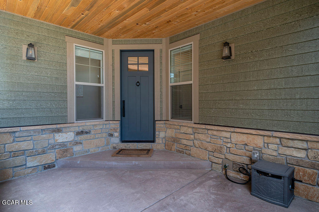76 Eagle Ridge Drive Granby, CO 80446 - Photo 3 of 39 76EagleRidgeDr_3