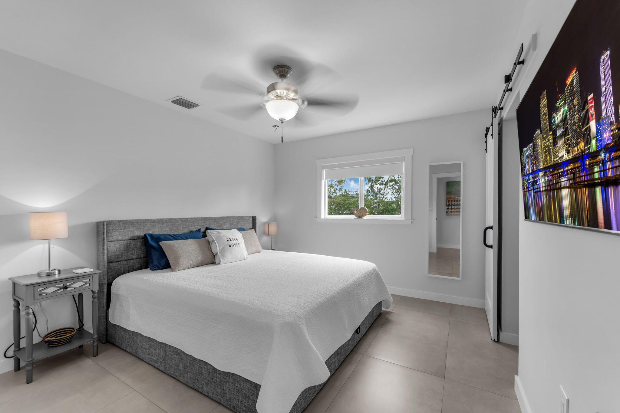 2 Sexton Cove Road Key Largo, FL 33037 - Photo 18 of 45 Guest Room