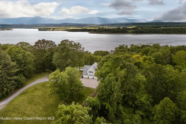 $3,975,000 | 49 Sunset Circle, Germantown, NY 12526