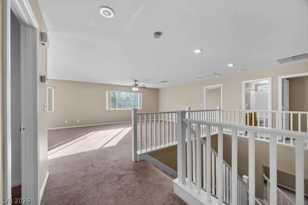 $595,000 | 121 Pettswood Drive, Henderson, NV 89002