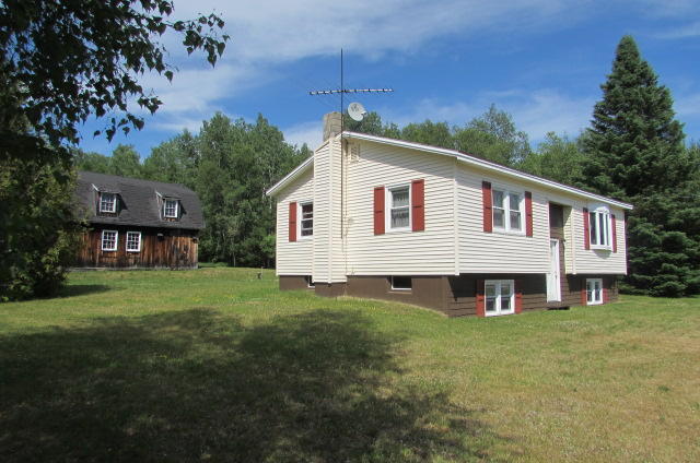 961 Medway Road Medway, ME 04460 - Photo 11 of 31 IMG_1401 (640x424)