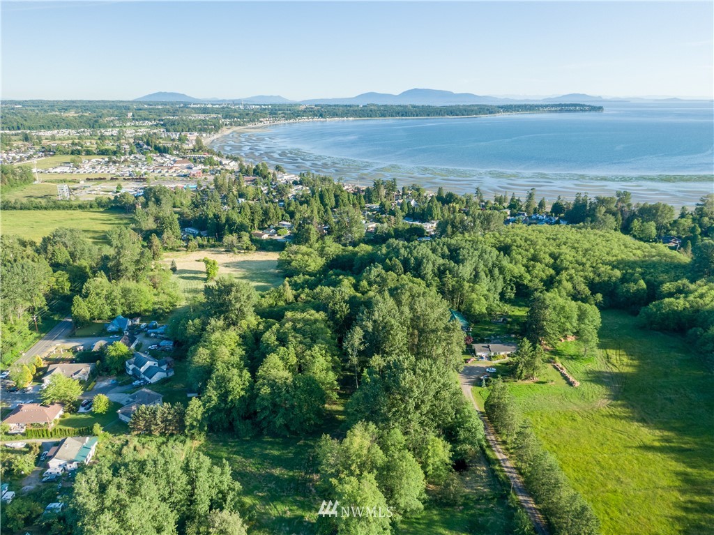 49-xx Harborview Road Blaine, WA 98230 - Photo 3 of 26 Gallery Image 3