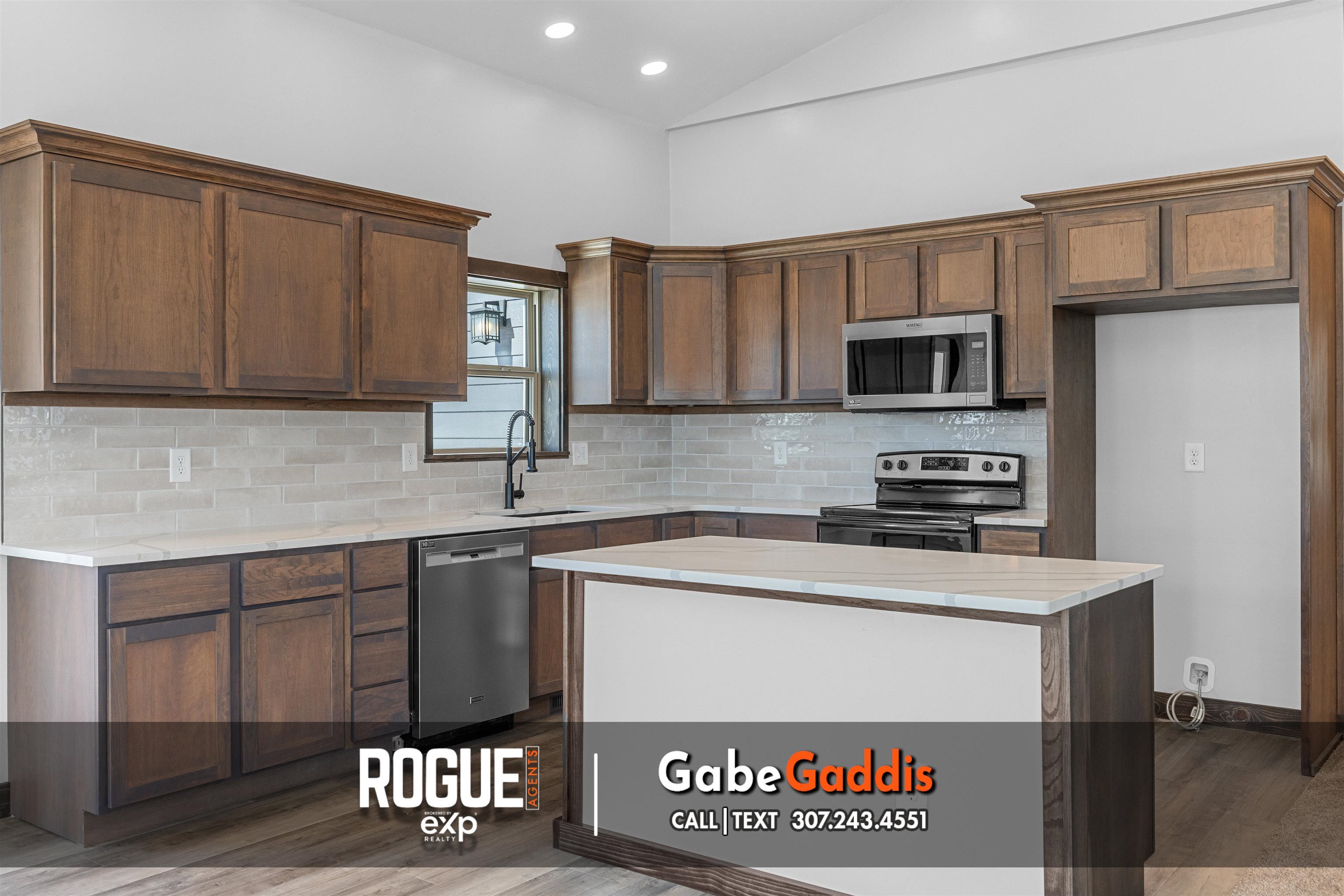 5590 South Walnut Street Casper, WY 82601 - Photo 10 of 41