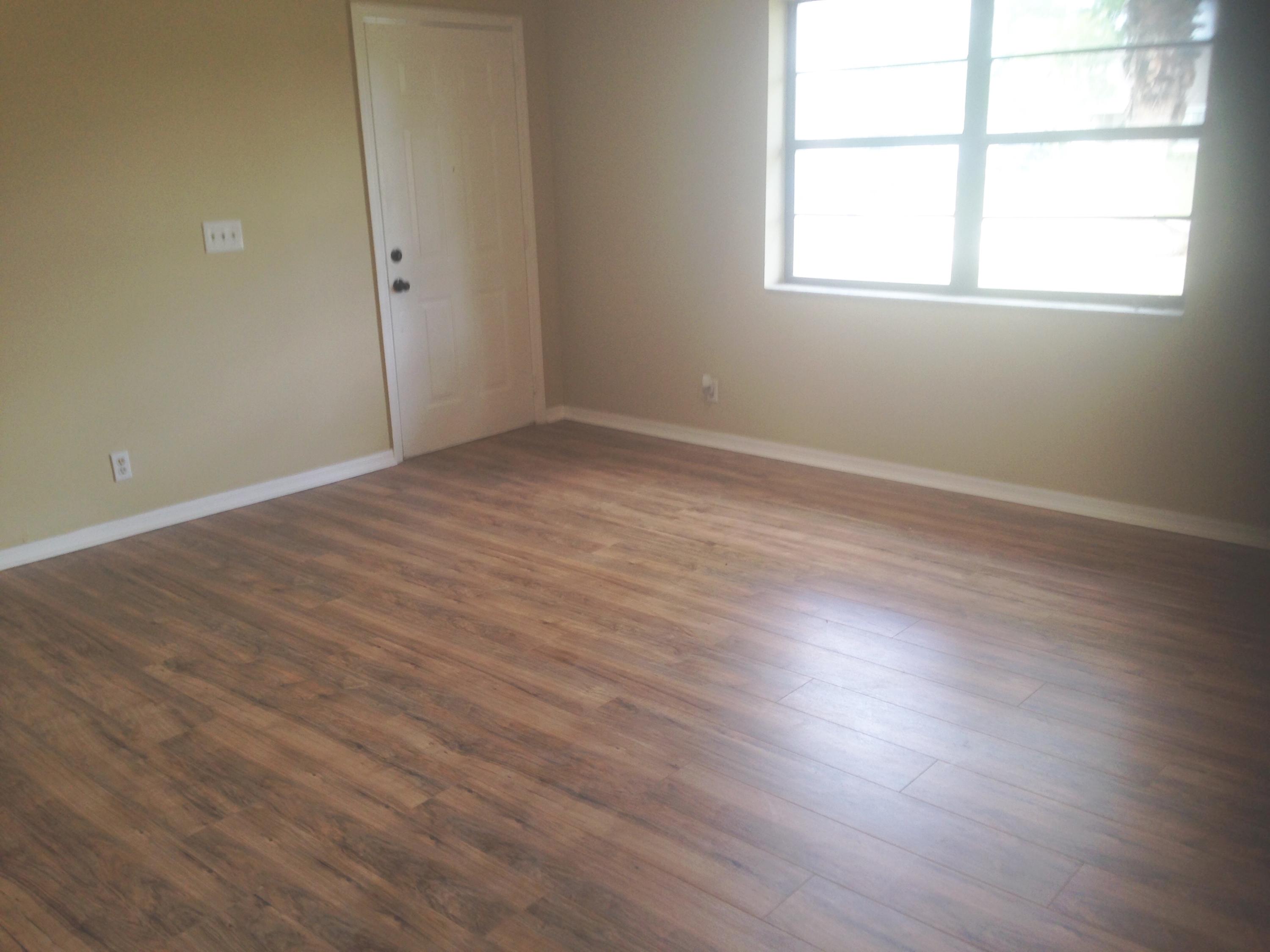 17286 43rd Road North Loxahatchee, FL 33470 - Photo 4 of 13 43 lroom