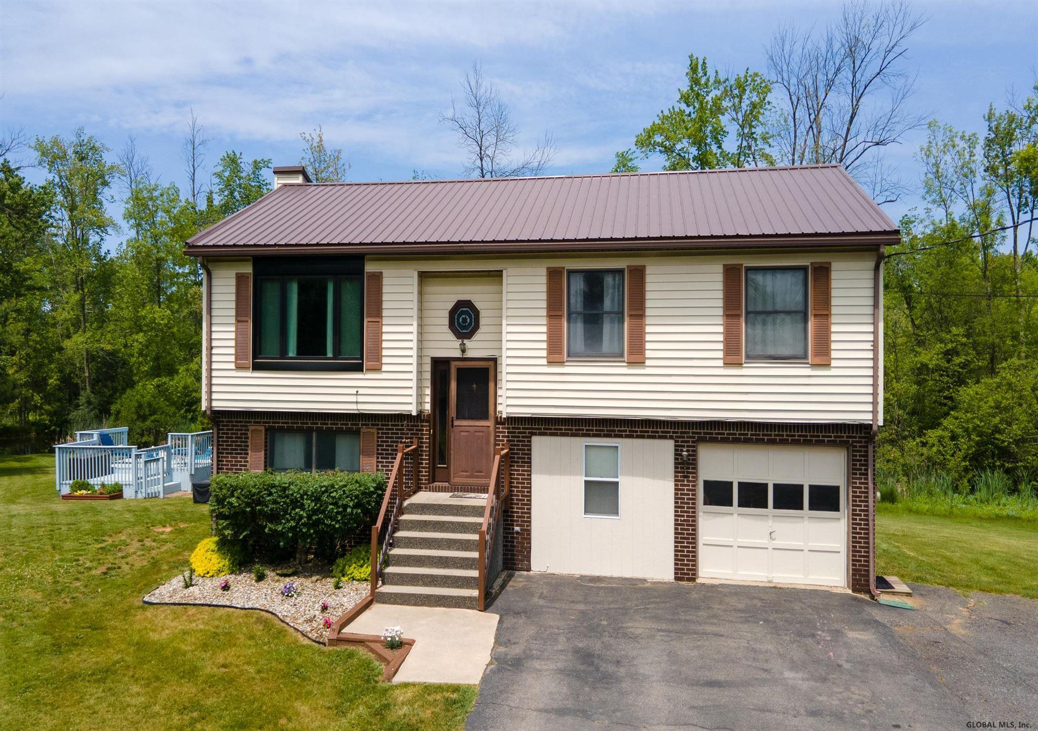 205 Morris Road Colonie, NY 12303 - Photo 1 of 33 Photo 1