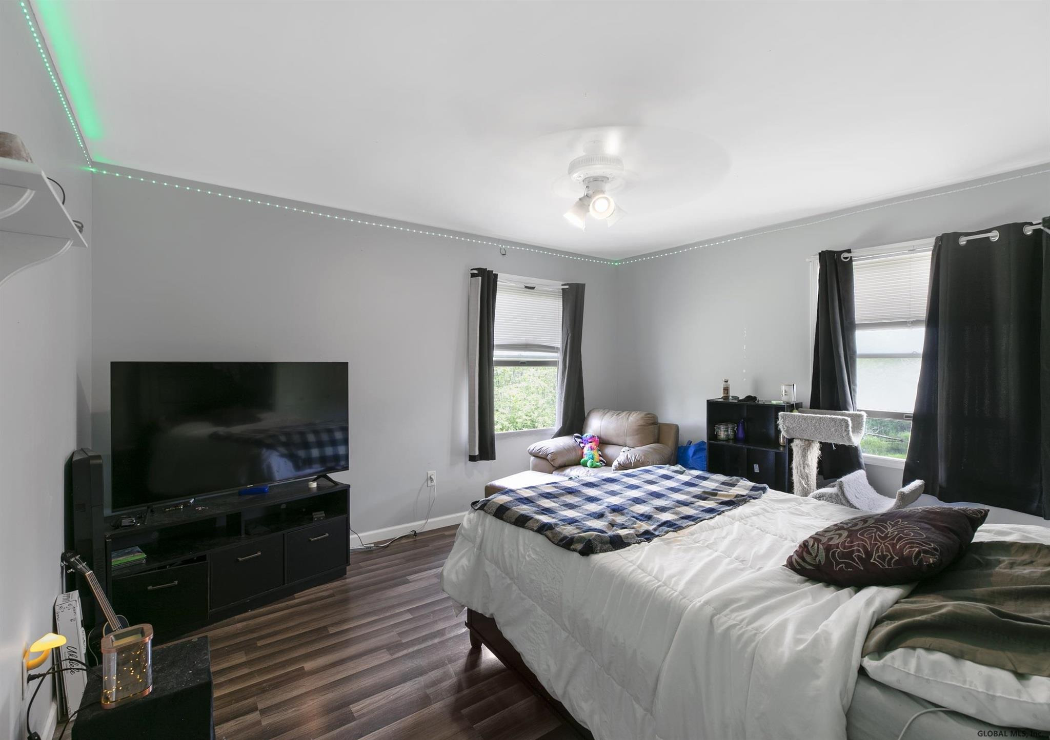 205 Morris Road Colonie, NY 12303 - Photo 13 of 33 Photo 13
