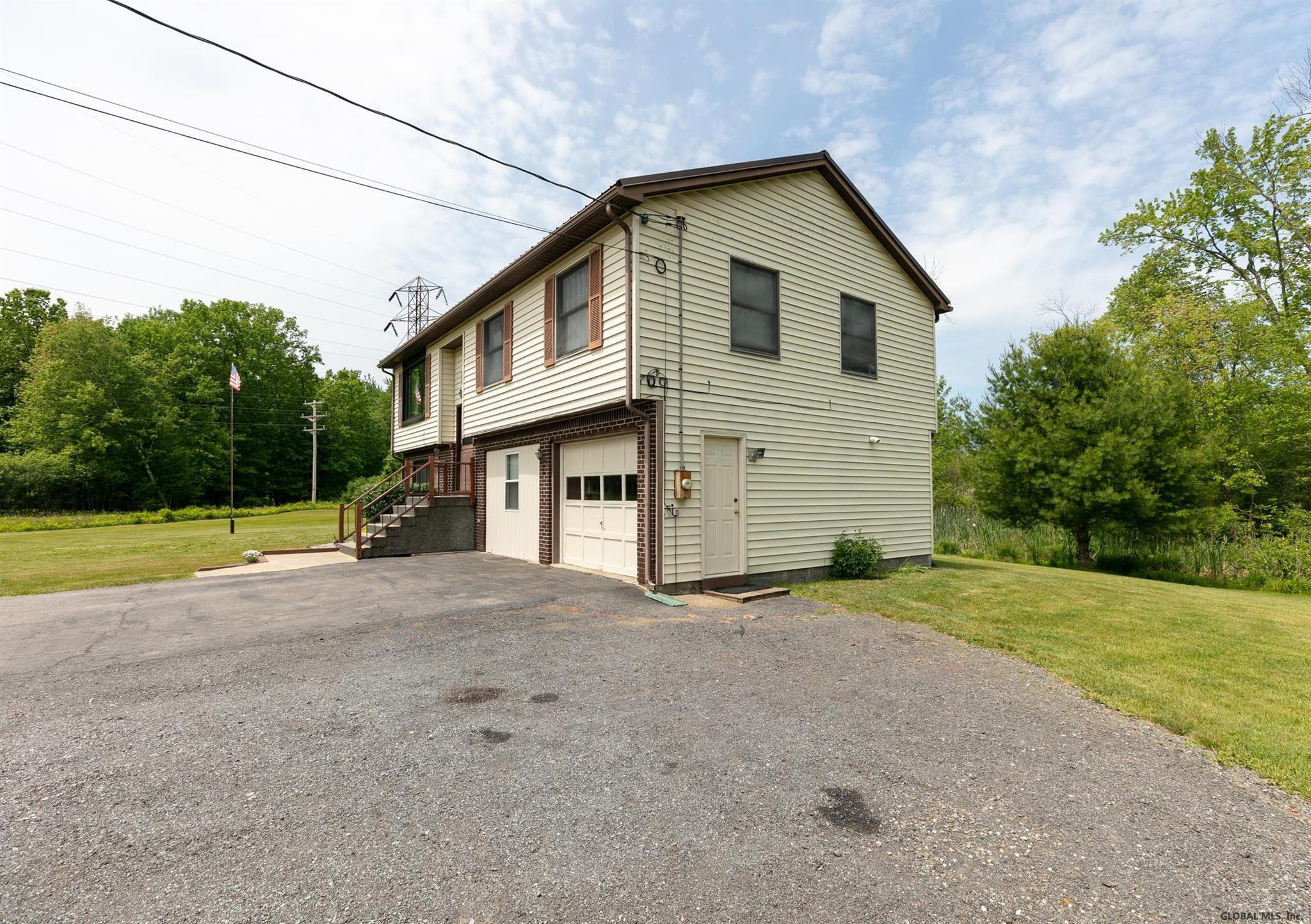 205 Morris Road Colonie, NY 12303 - Photo 33 of 33 Photo 33